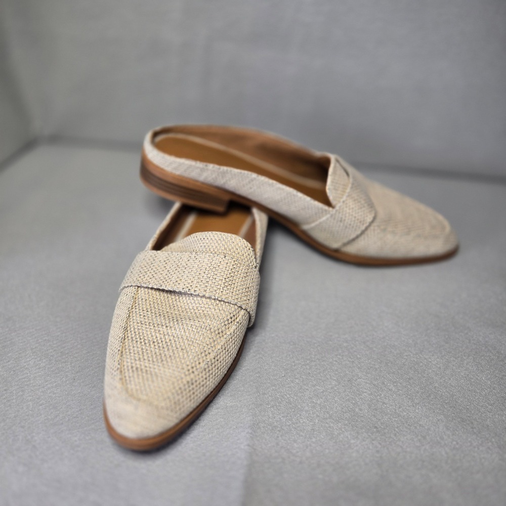 Universal Thread Mules Women 9.5 Beige Excellent Woven Loafer Slip On Flats